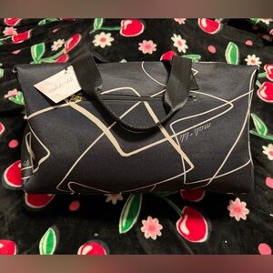 Mali + Lili Weekender Bag in Black Abstract Travel Duffle Brand New MSRP $128